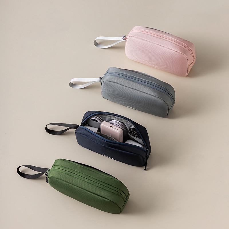 【M】Borsa organizer da viaggio, - Electronics And Gadgets M recensione e prezzo
